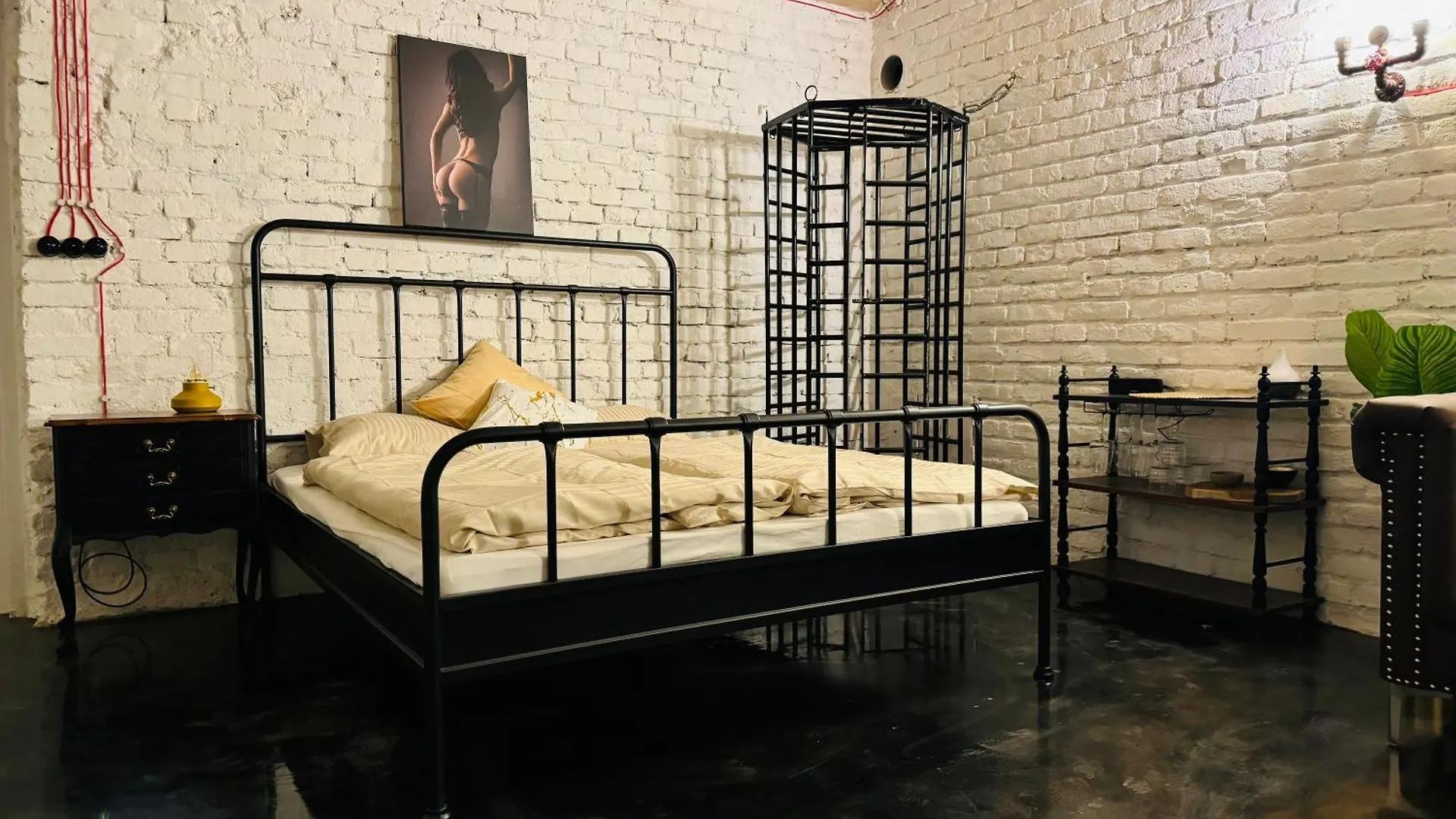Отель 50 Shades Of Karlin Прага 5*,  Чехия
